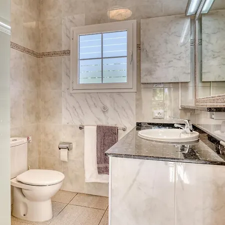 De Estrellas * El Paso